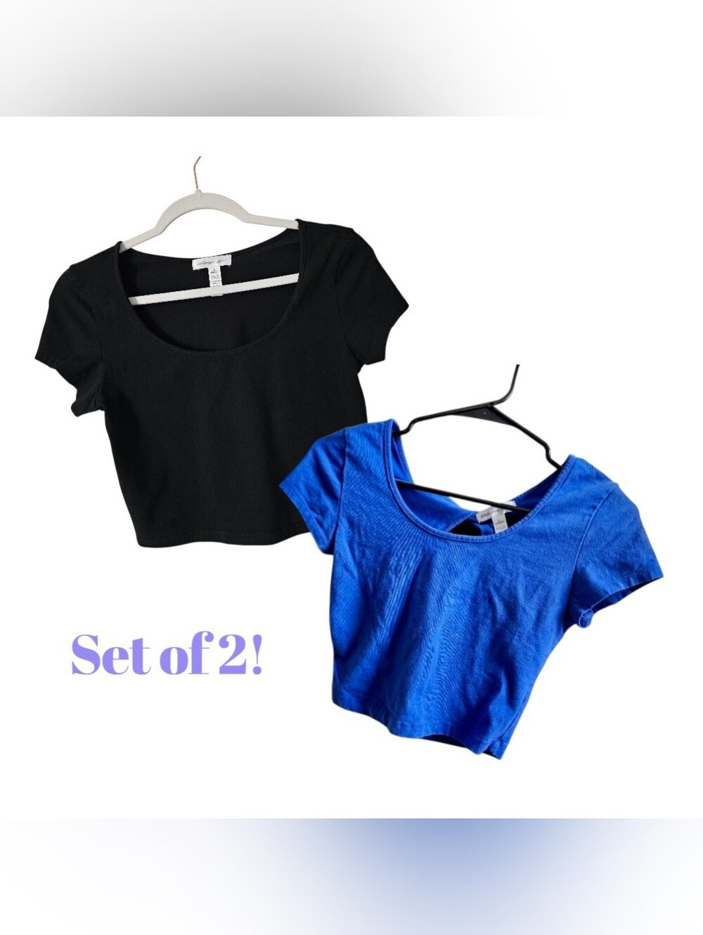 🖤💙 Ambiance Apparel Set of 2 Tee Shirt Crop Tops - Size L